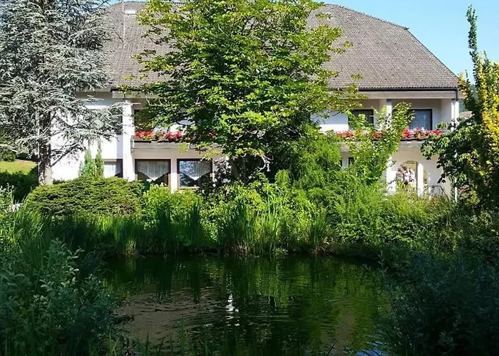 מלון Pfeifles Hoehenhotel באיירסברון